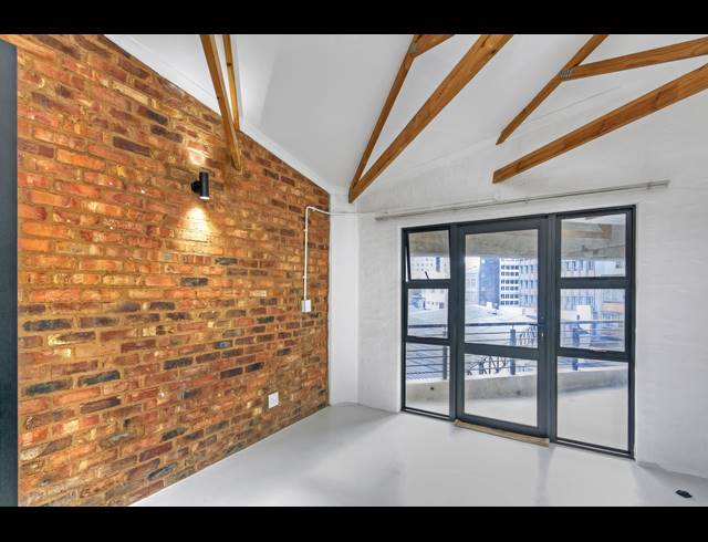 0.5 BEDROOM APARTMENT FOR SALE IN MABONENG